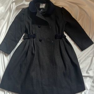 Beautiful Rothschild coat sz 5